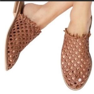 FREE People Woven Leather Mirage Flat Slip On Sandal SZ 8 Brown